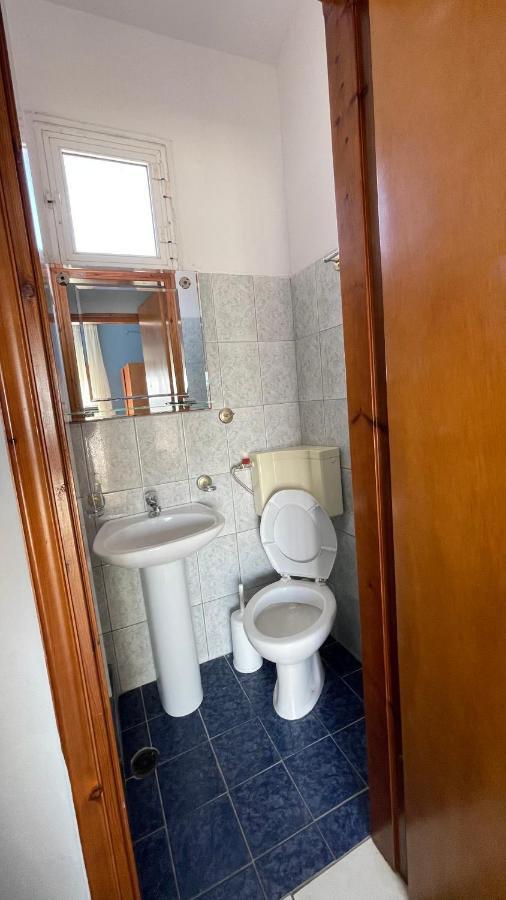 Artemis Hotel Apartments Керамоти Екстериор снимка